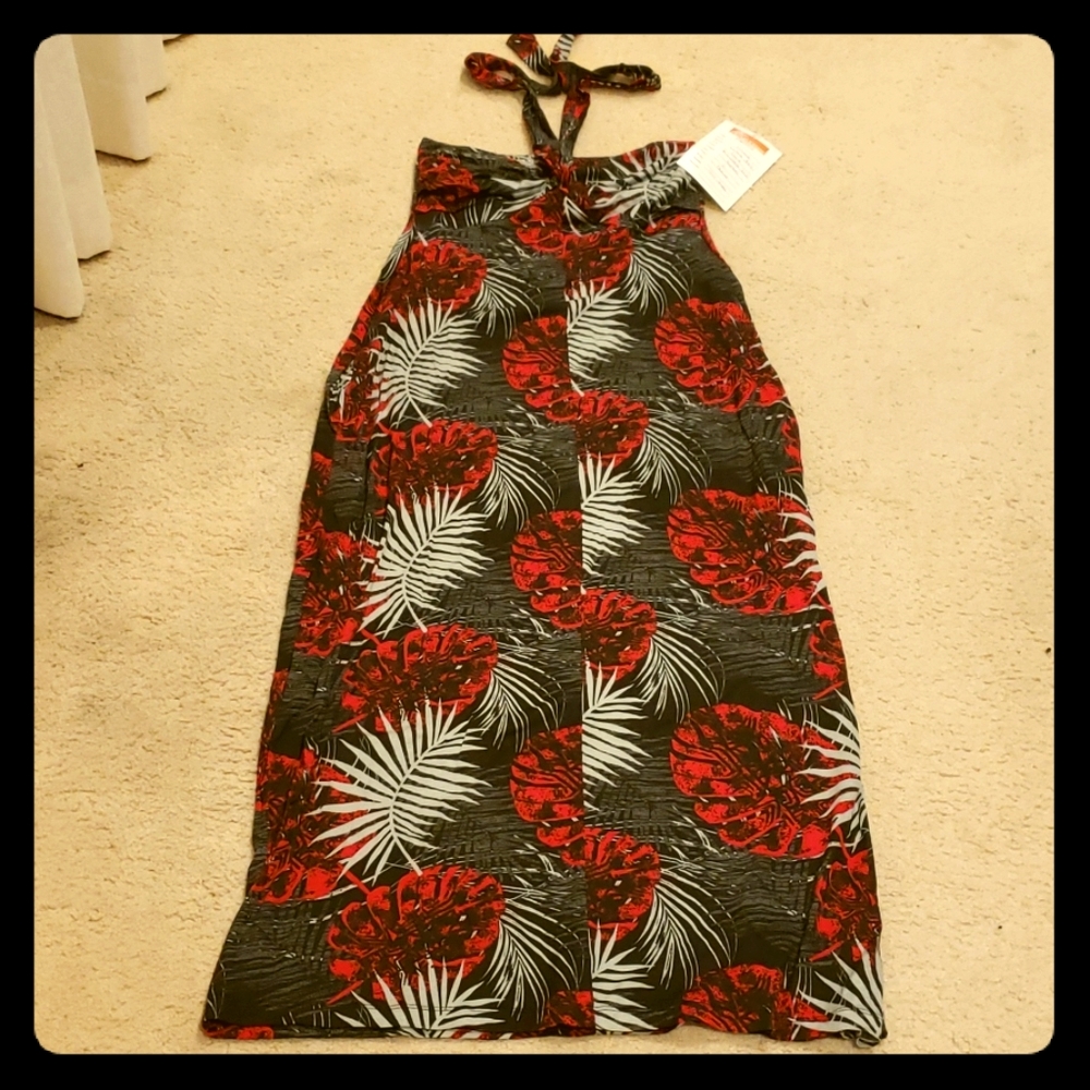 Women's strapless, 2 way convertible dress